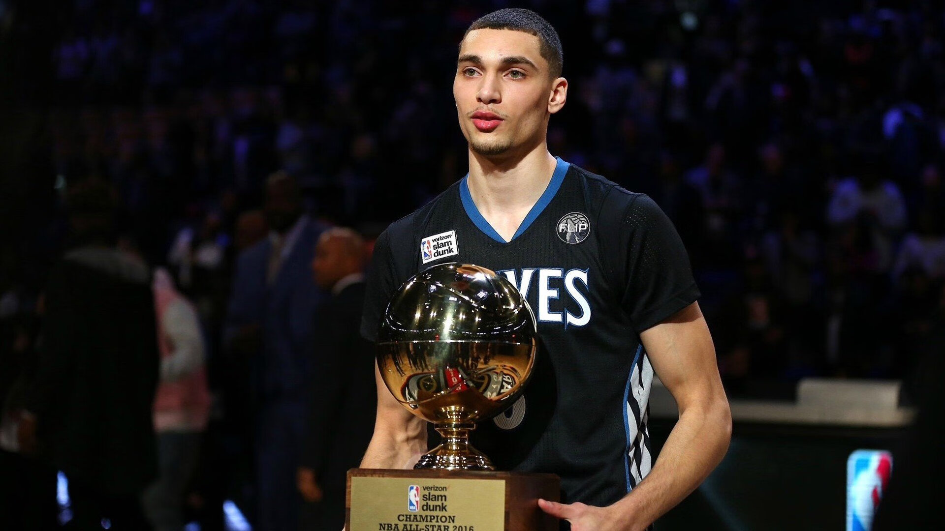 《Valorant》新赛季“暗夜”战术地图发布,战局多元