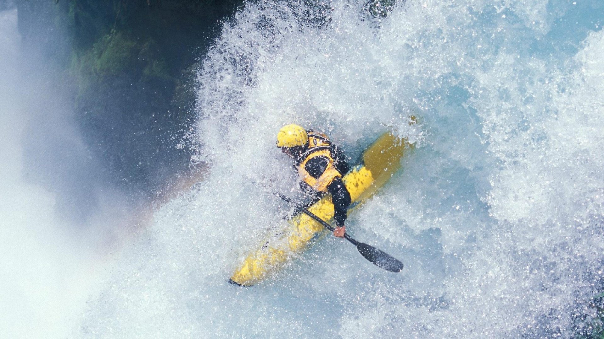 全国越野跑公开赛 山地赛道成为跑者新的挑战圣地